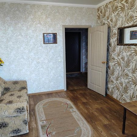 Новобудова Центр Либiдь Плаза Apartment Khmel'nyts'kyy Ngoại thất bức ảnh