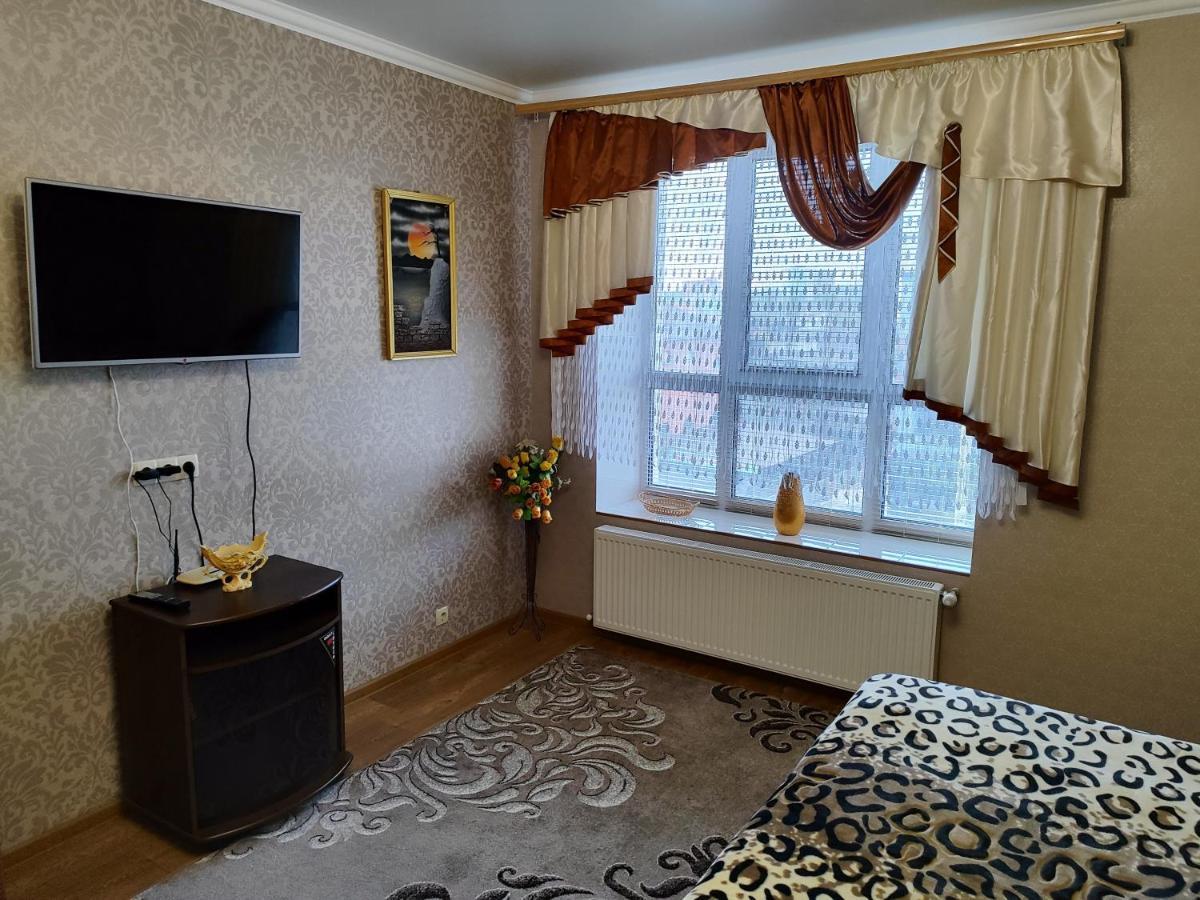 Новобудова Центр Либiдь Плаза Apartment Khmel'nyts'kyy Ngoại thất bức ảnh