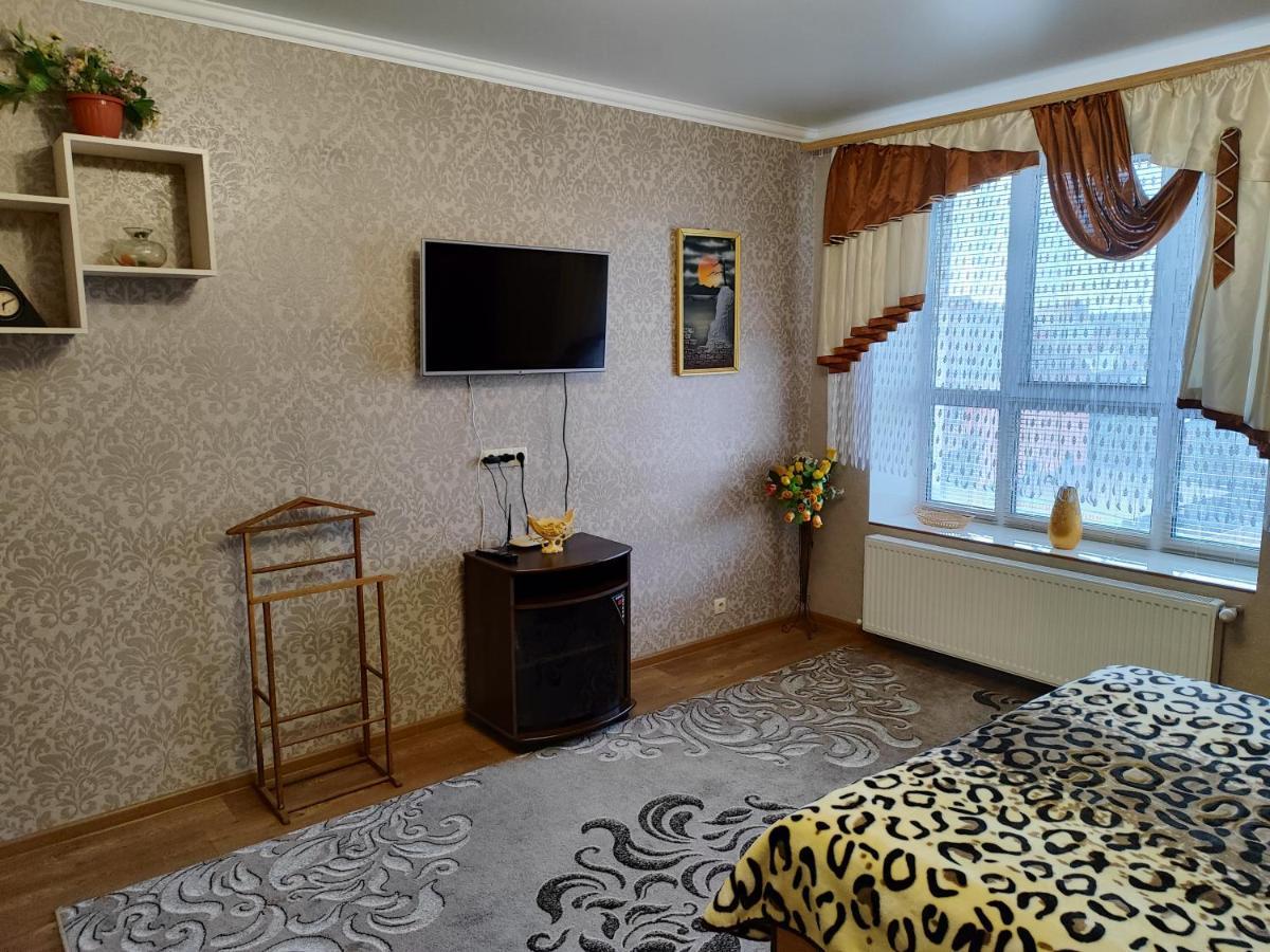 Новобудова Центр Либiдь Плаза Apartment Khmel'nyts'kyy Ngoại thất bức ảnh